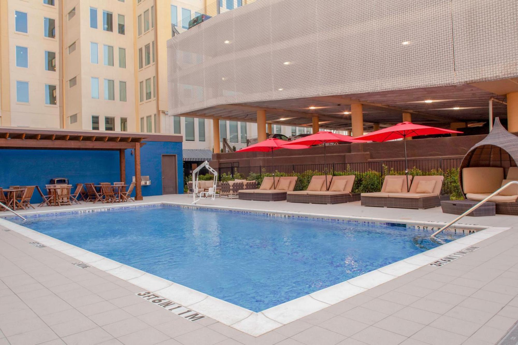 Towneplace Suites By Marriott Dallas Downtown Exterior foto