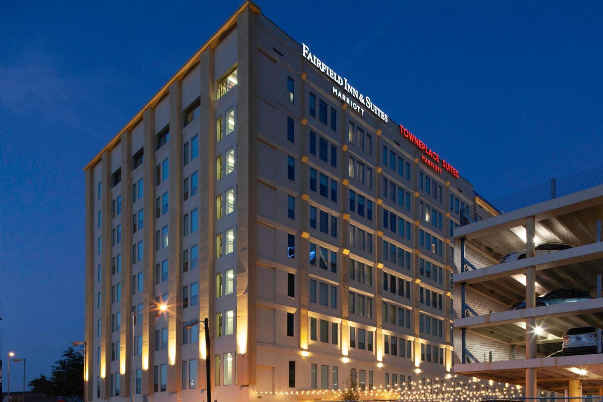 Towneplace Suites By Marriott Dallas Downtown Exterior foto